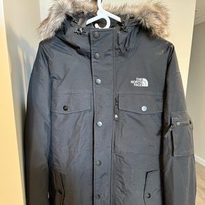 The North Face Gotham Jacket (Men’s Size Medium)